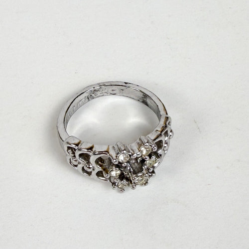 14kt Electroplate Silver Tone Ring Size 7.5