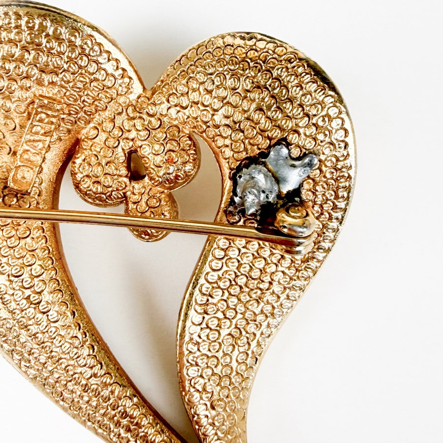 Capri Heart Shaped Pearl Bead Cluster Brooch