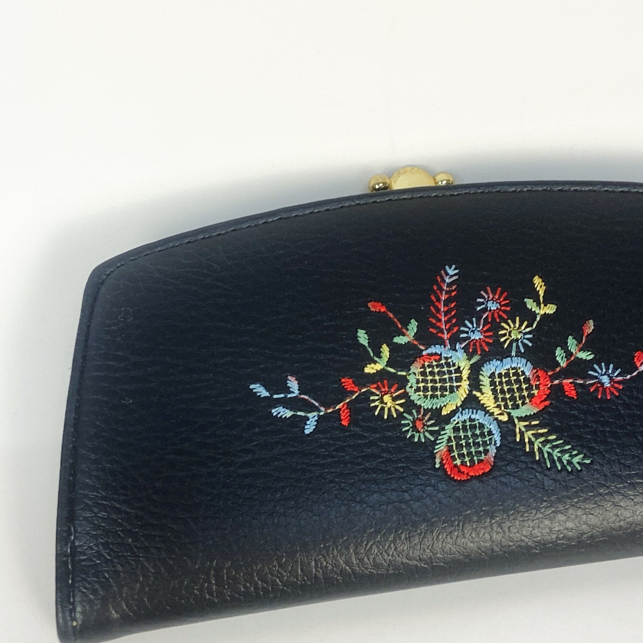 Black with Wildflower Embroidery Vintage Wallet