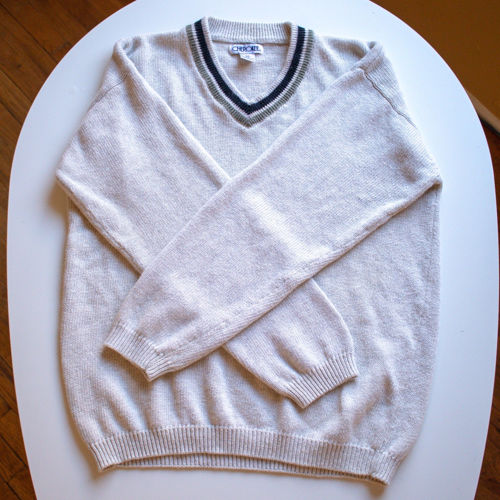 Vintage Cherokee Loose Fit Cream V-Neck Sweater Size XL