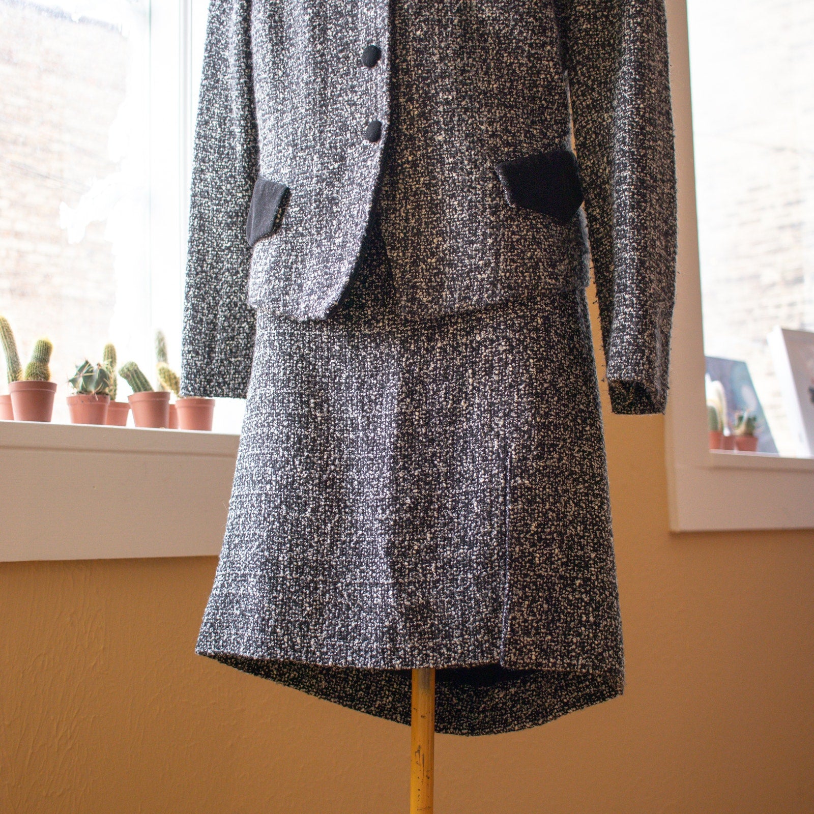Vintage Matching Multi-Skirt Suit Set Gray and Black Size Large