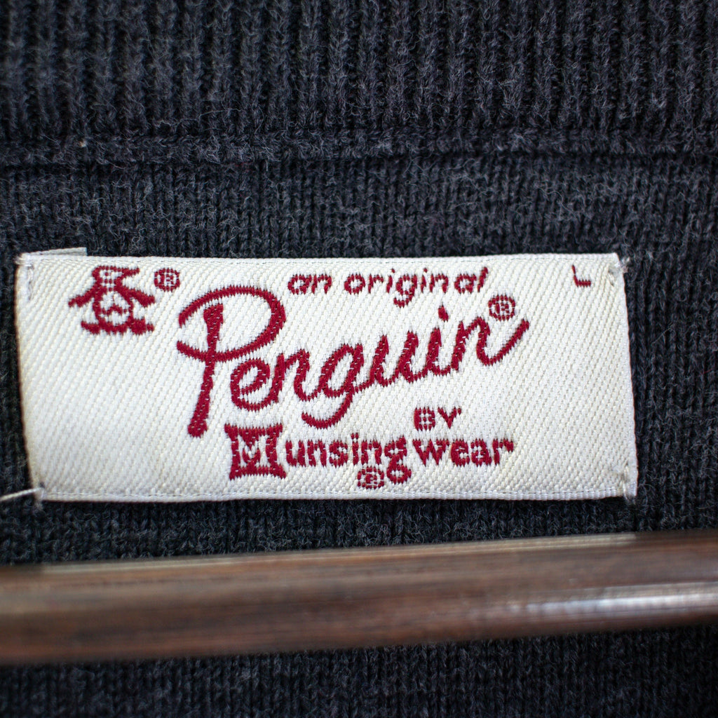 An Original Penguin by Munsingwear V-Neck Striped Sweater Size Large