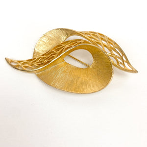 Vintage Liz Claiborne Brooch Gold Tone