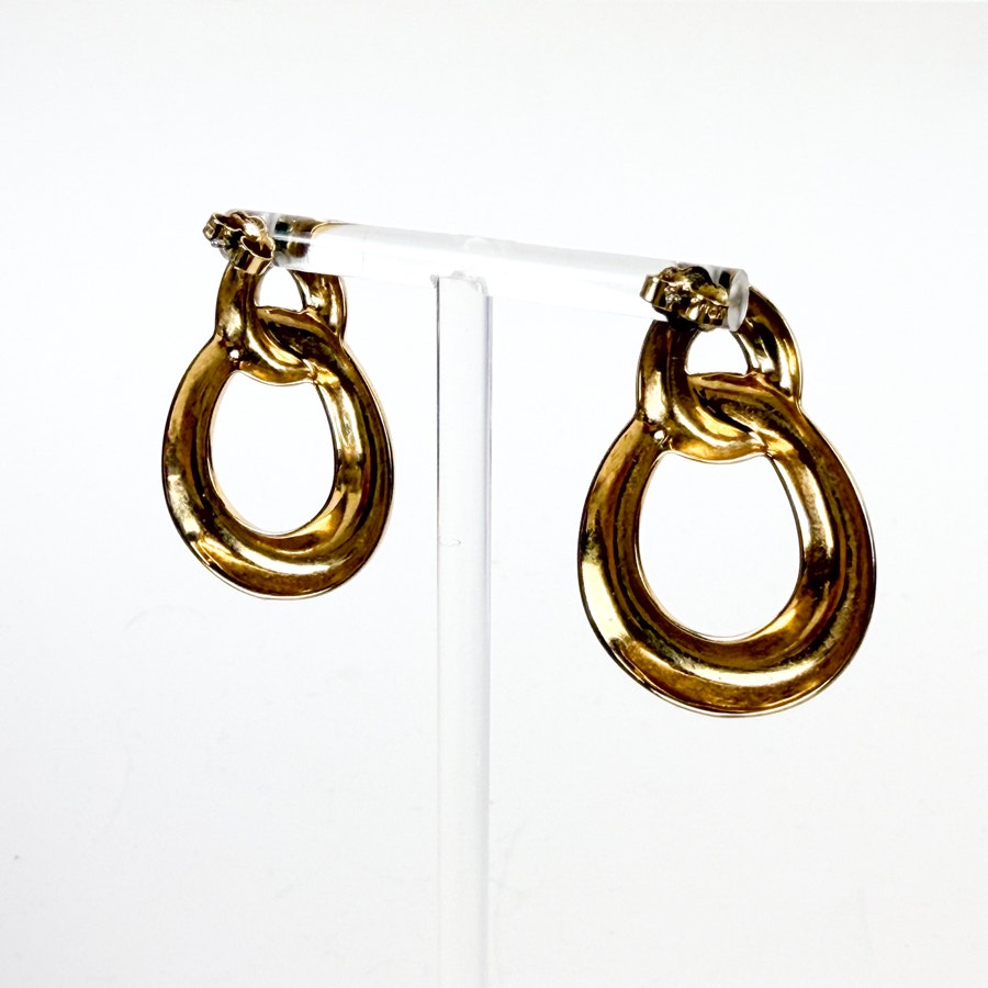 Gold Tone Twisted Post Vintage Classic Earrings
