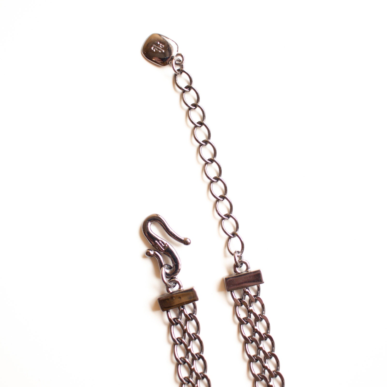 Lauren Ralph Lauren Black and Red Short Pendant Necklace