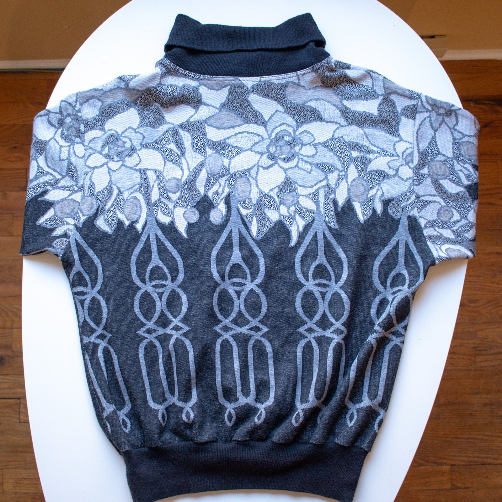 Women's Vintage 90s Patterned Black and Gray Cowl Neck Sweater Size Large
