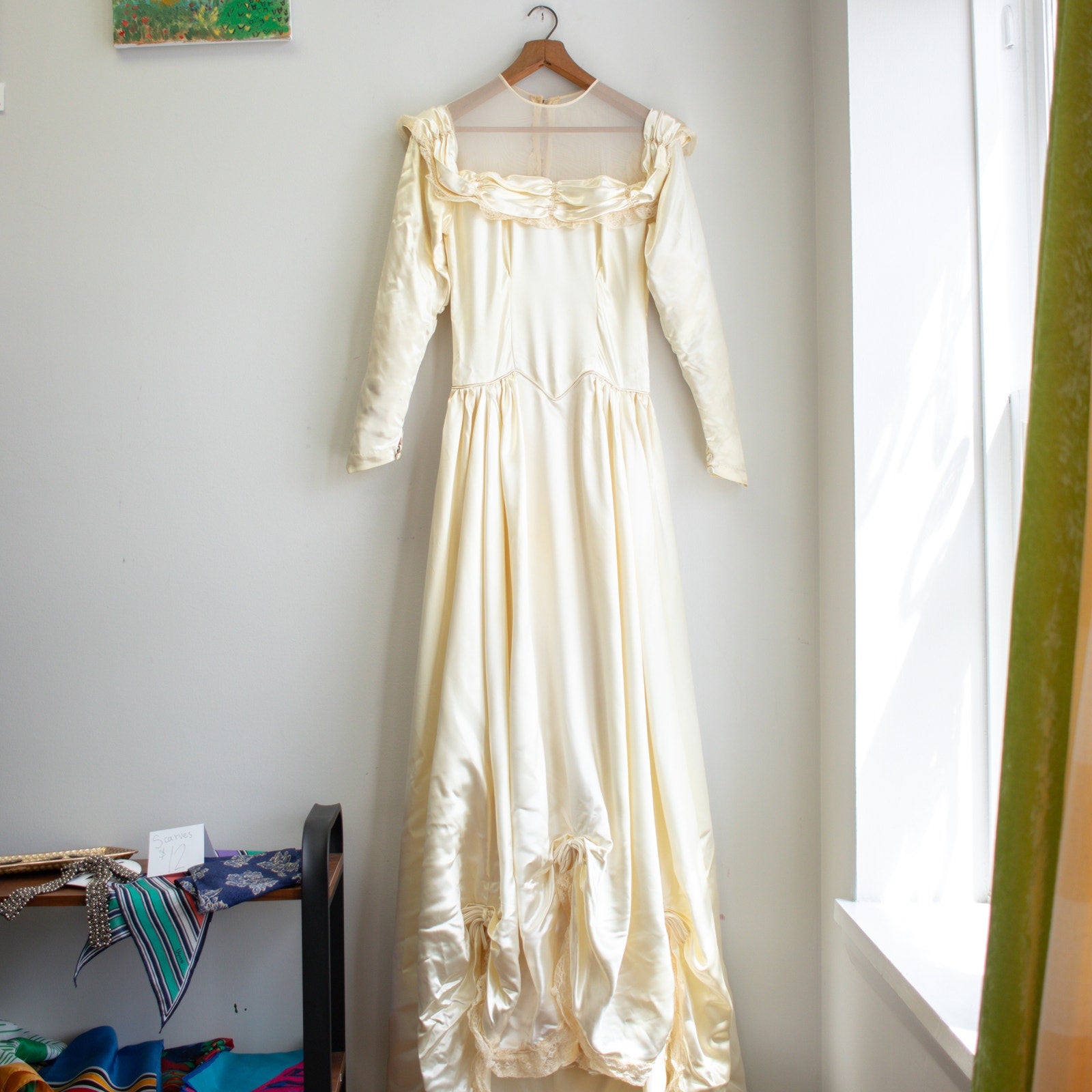 Vintage Satin Cream Lace Trim Wedding Dress Modern Size Medium