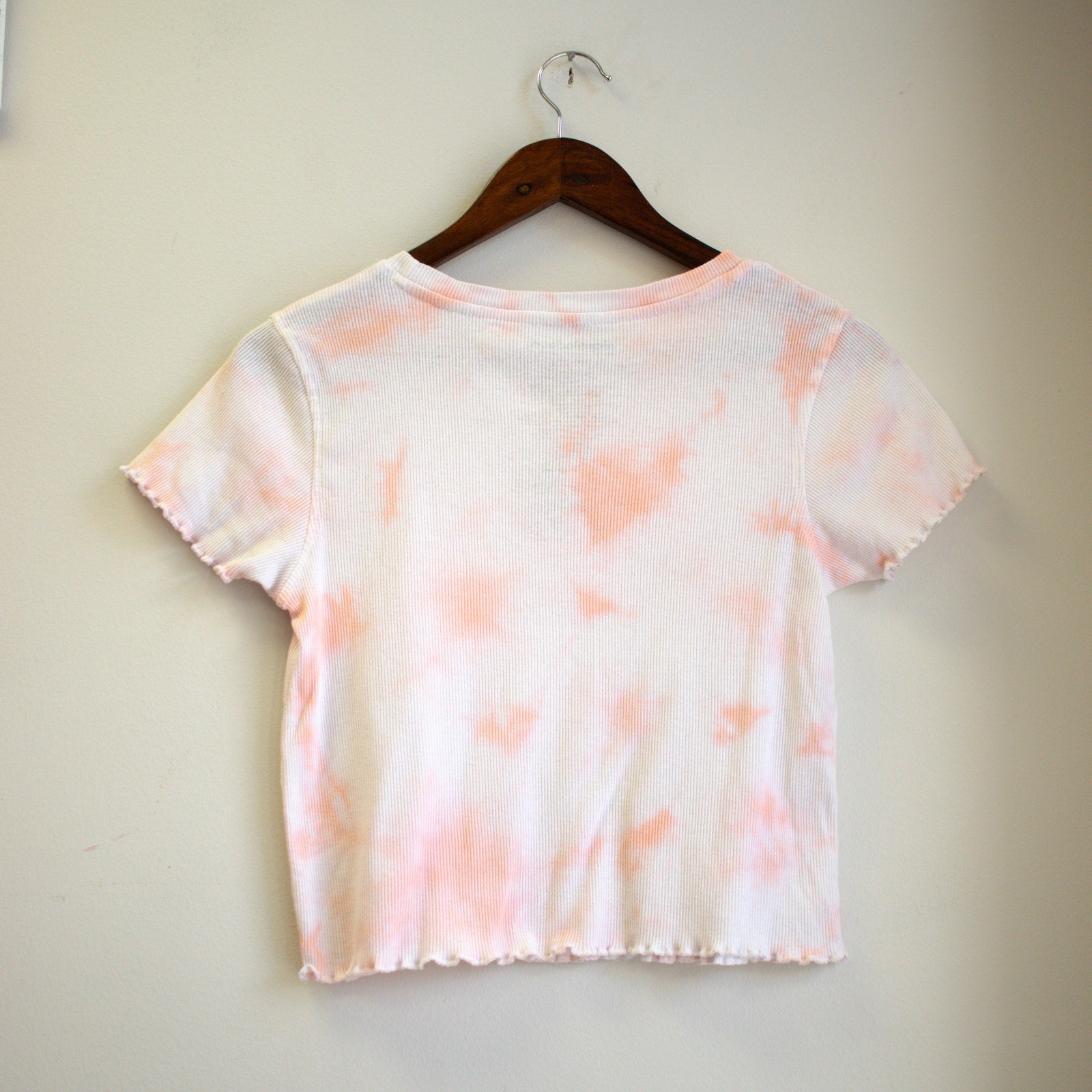 Nickelodeon Spongebob Tie-Dye Ribbed Crinkle Tee Top Size Medium