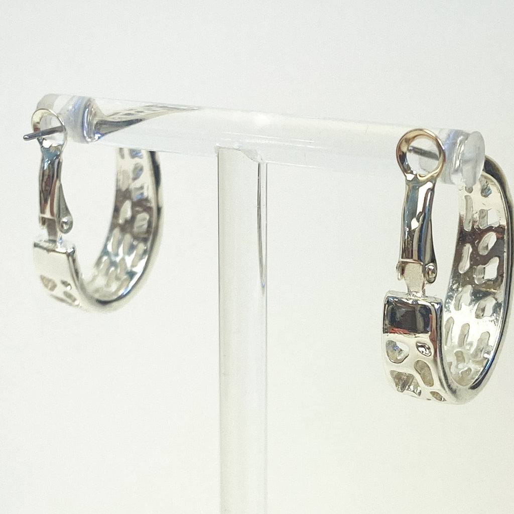 Silver Earrings Lacey Style Lightweight Silver Tone Earrings