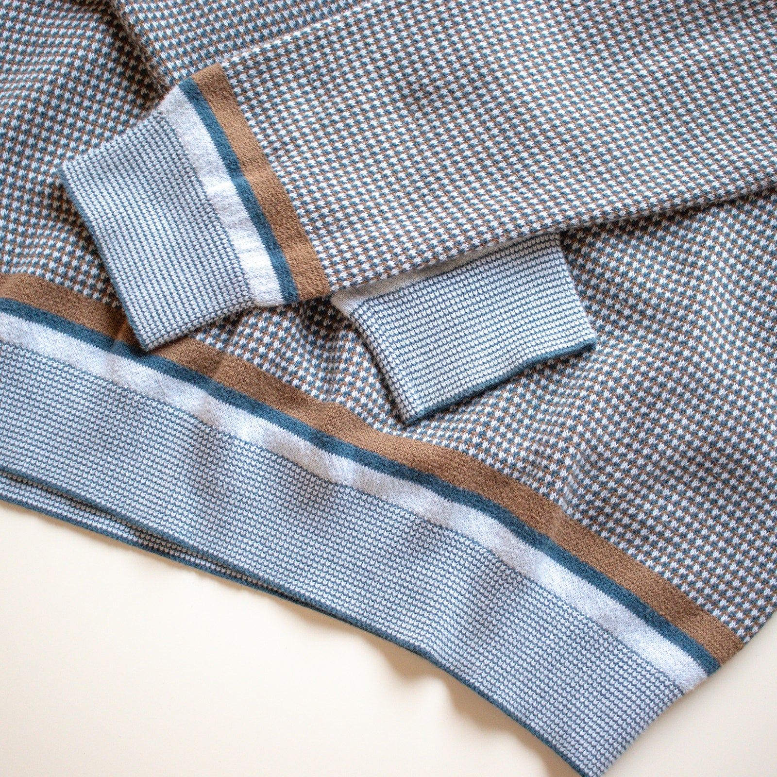 An Original Penguin  Blue and Brown V-Neck Sweater Size Large