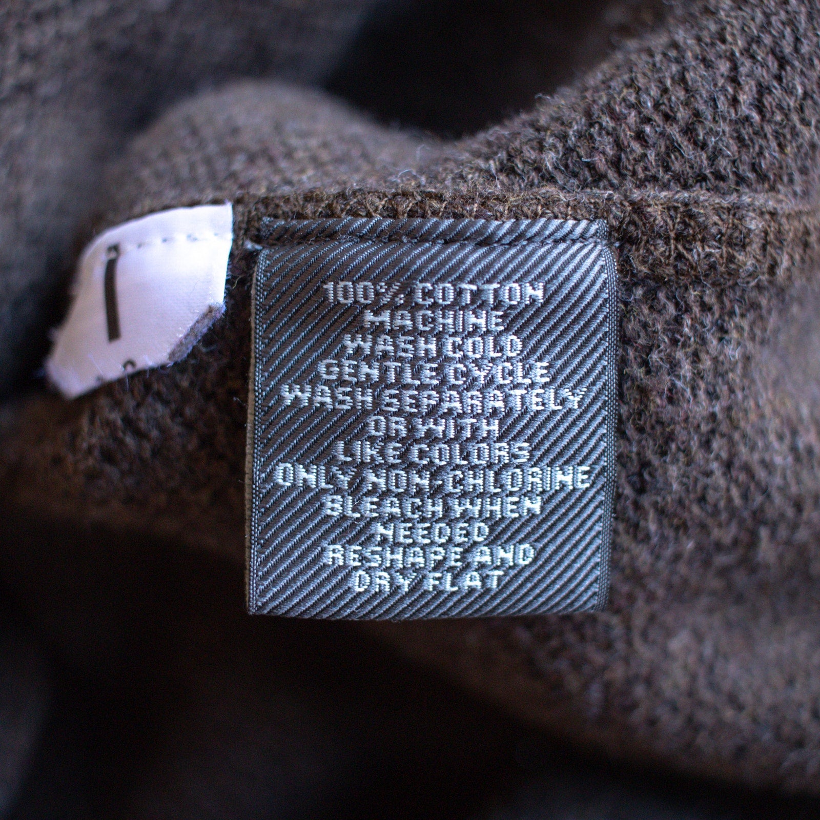 John Bartlett Consensus 100% Cotton Dark Brown V Neck Sweater Size Large