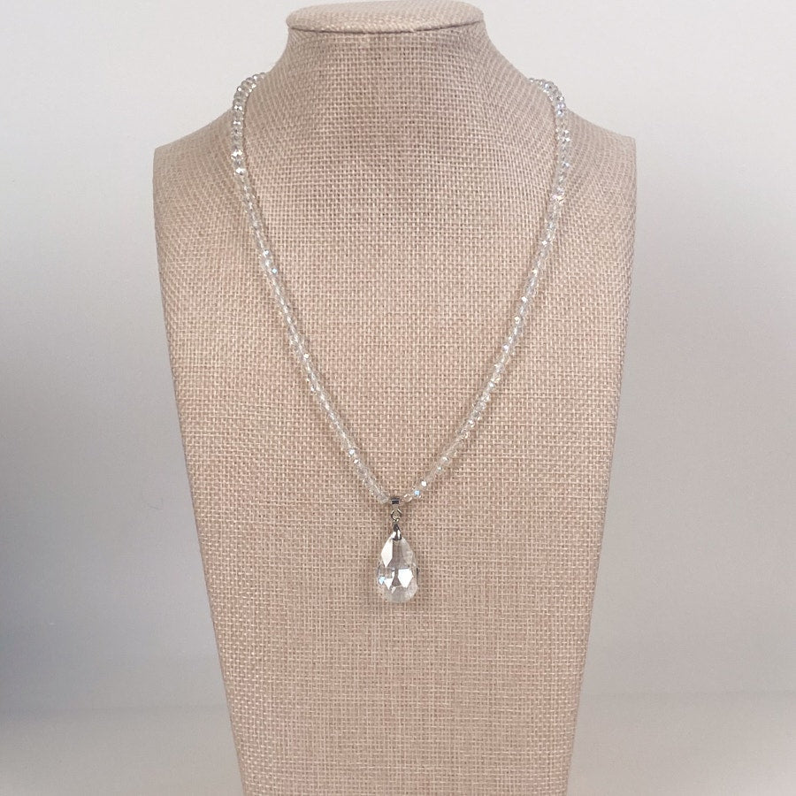 Sparkly Drop Beaded Pendant Necklace