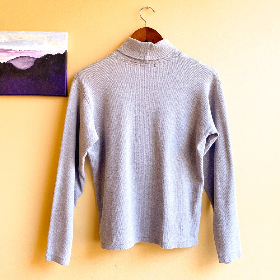 Gray Ribbed High-Cotton Turtleneck Size Medium