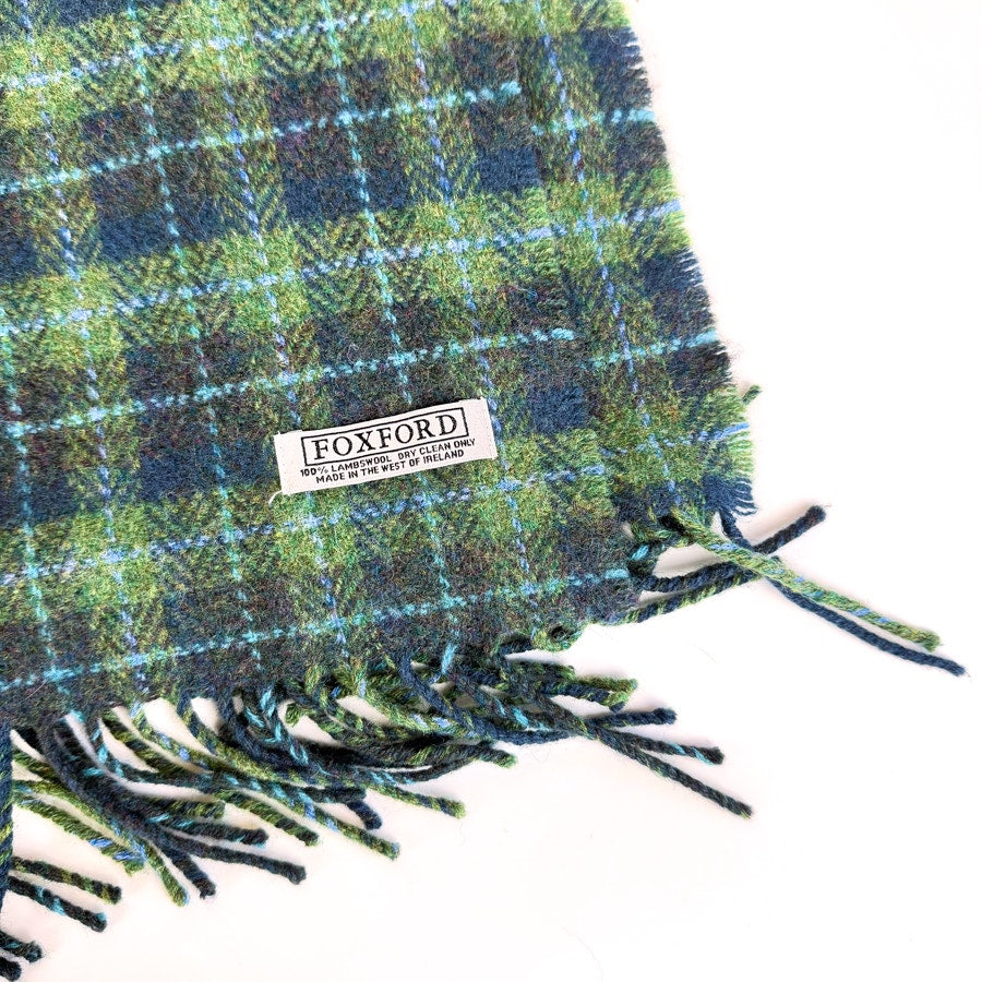 100% Lambswool Made in Ireland Green Plaid Wool Fringe Rectangle Scarf Long