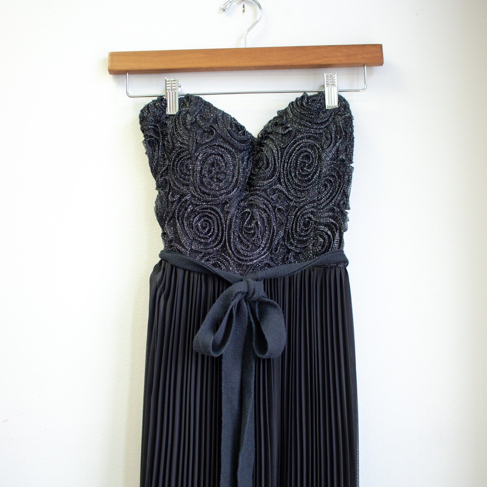Janice Black Strapless Rosette Top Crepe Skirt Tie Waist Dress Size Small