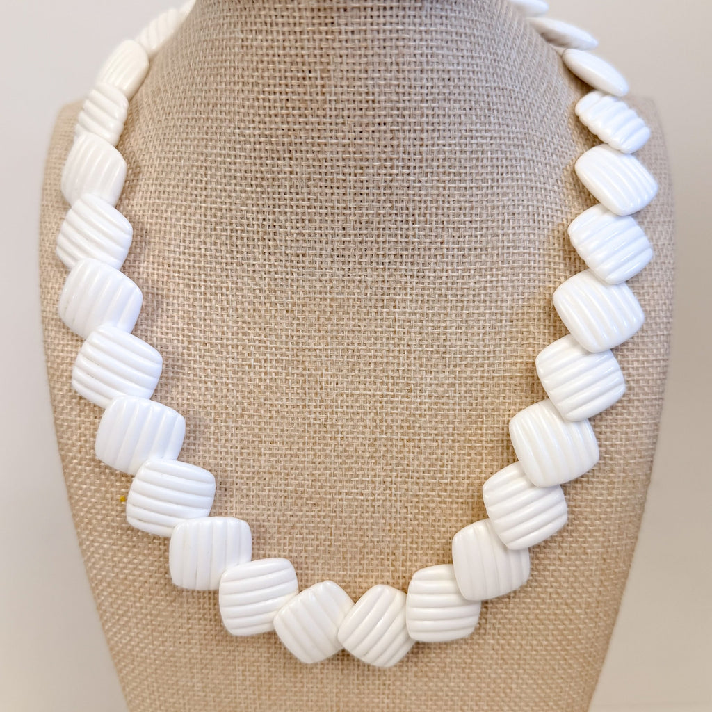Vintage White Etched Lucite Overlapping Sliding Squares 18" Necklace