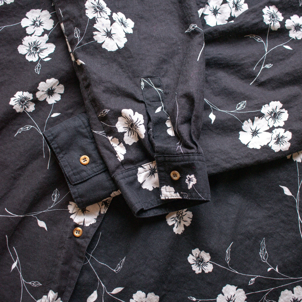 Black Floral Summery Button Up Harve Benard Size 3X