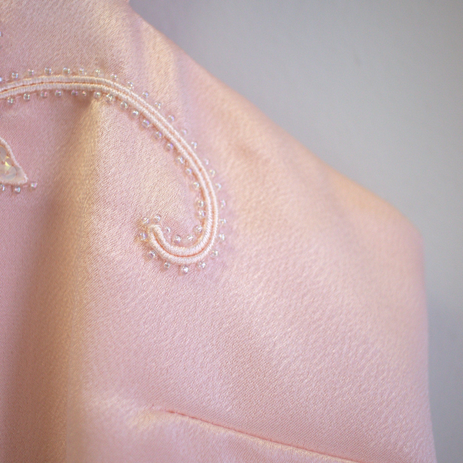 Nolan Miller Soft Pink Bedazzled Sleep Shirt Size 12