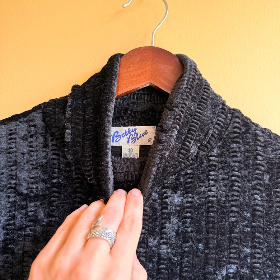 Black Fuzzy Ribbed Turtleneck Sweater Crushed Velvet Size Small