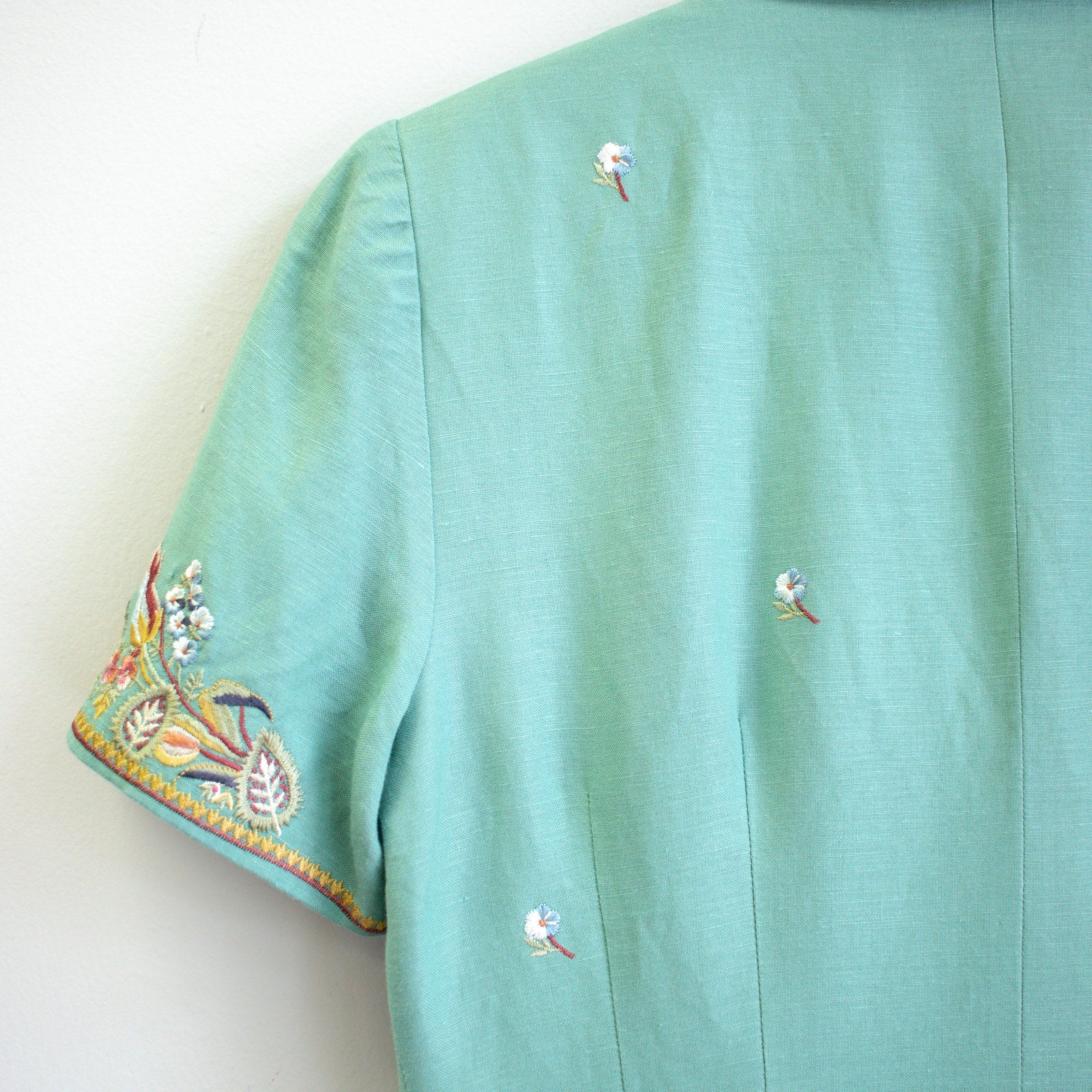 Vintage 80s/90s Pastel Mint Embroidered Shift Dress | Cottagecore Spring Dress | Button-Front Midi | Feminine Minimalist Retro
