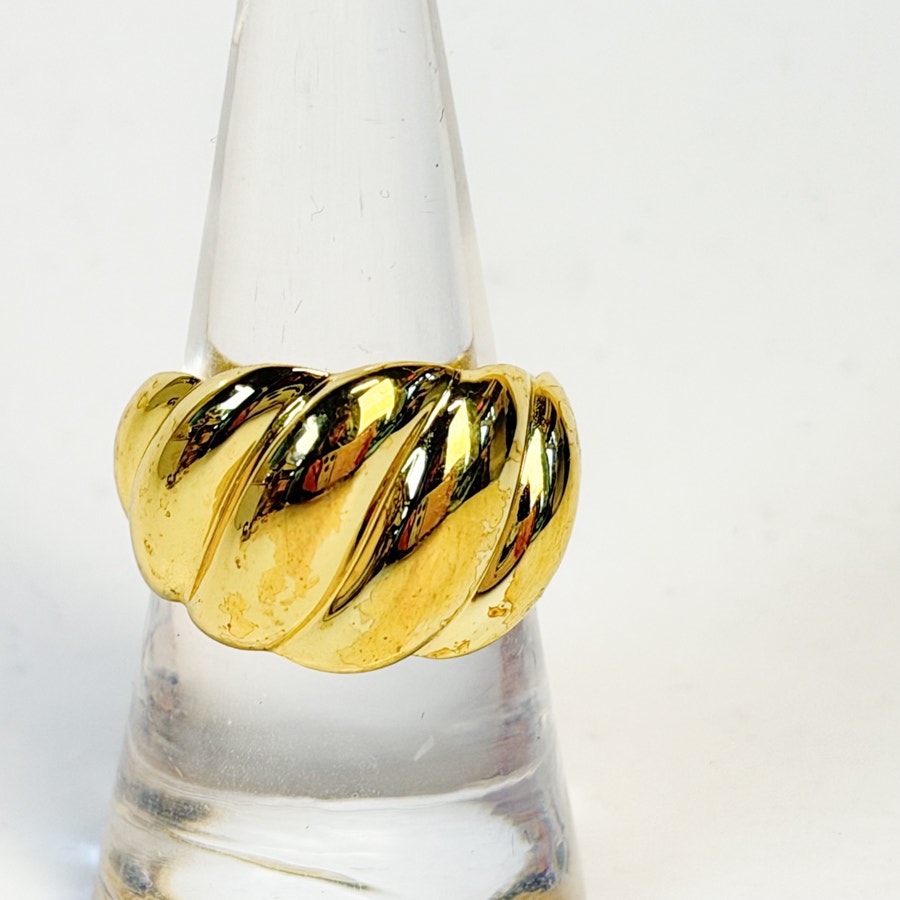 Chunky Gold Tone Ring Size 9