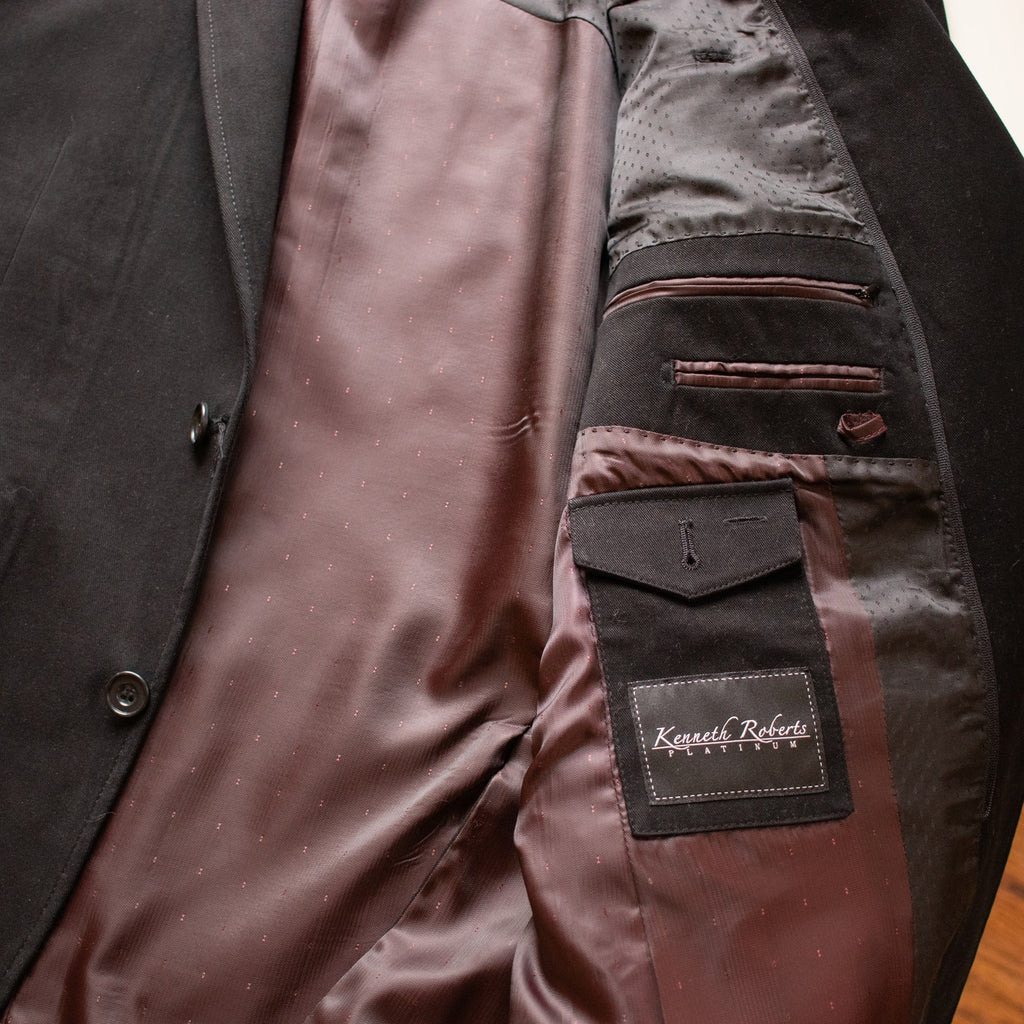 Kenneth Roberts Platinum Black Blazer Red Interior Size Medium