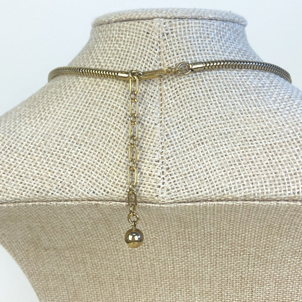 Vintage Trifari Gold Tone Rhinestone Necklace.