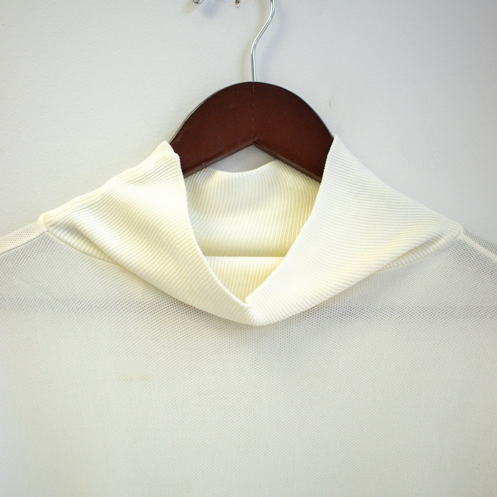 Vintage Long Line Cream Mock Neck Long Sleeve Size Large