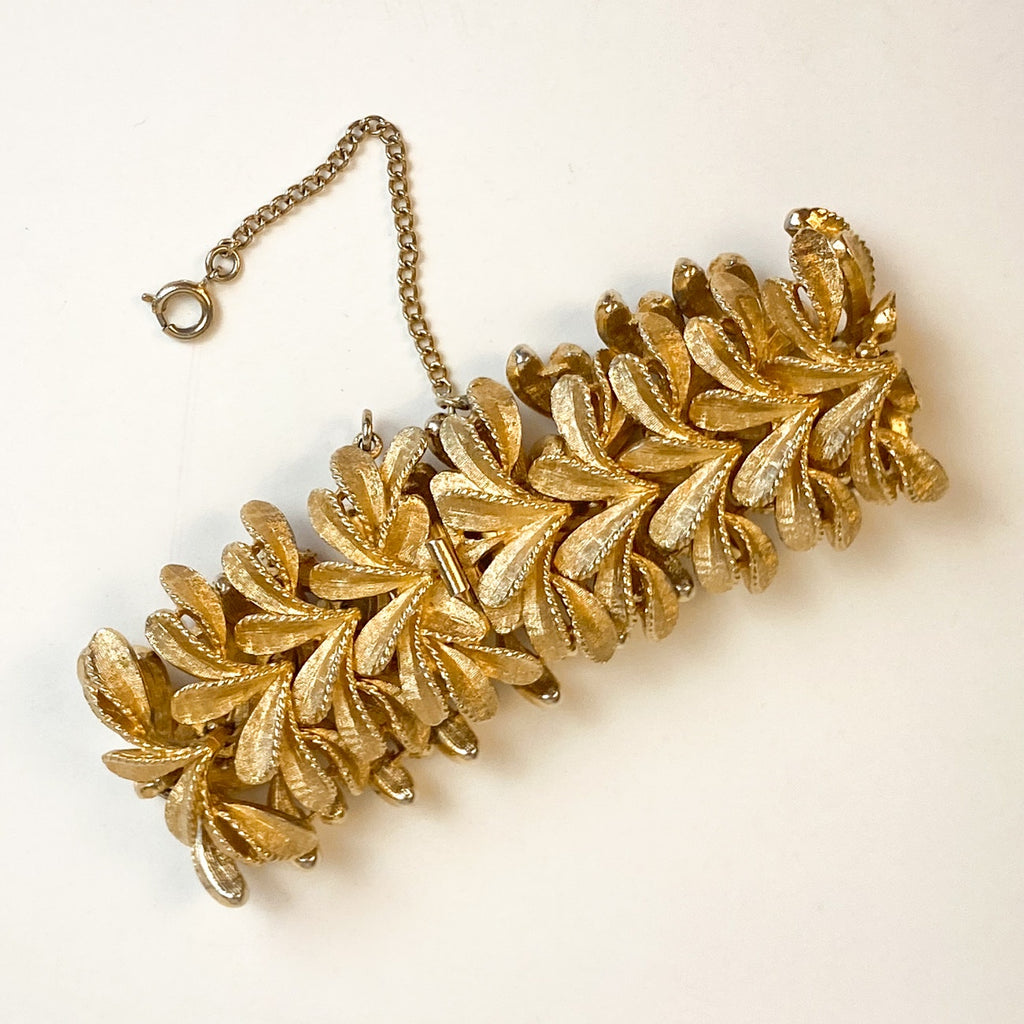 Francois Vintage Necklace Bracelet Set Matching Gold Tone Costume Jewelry