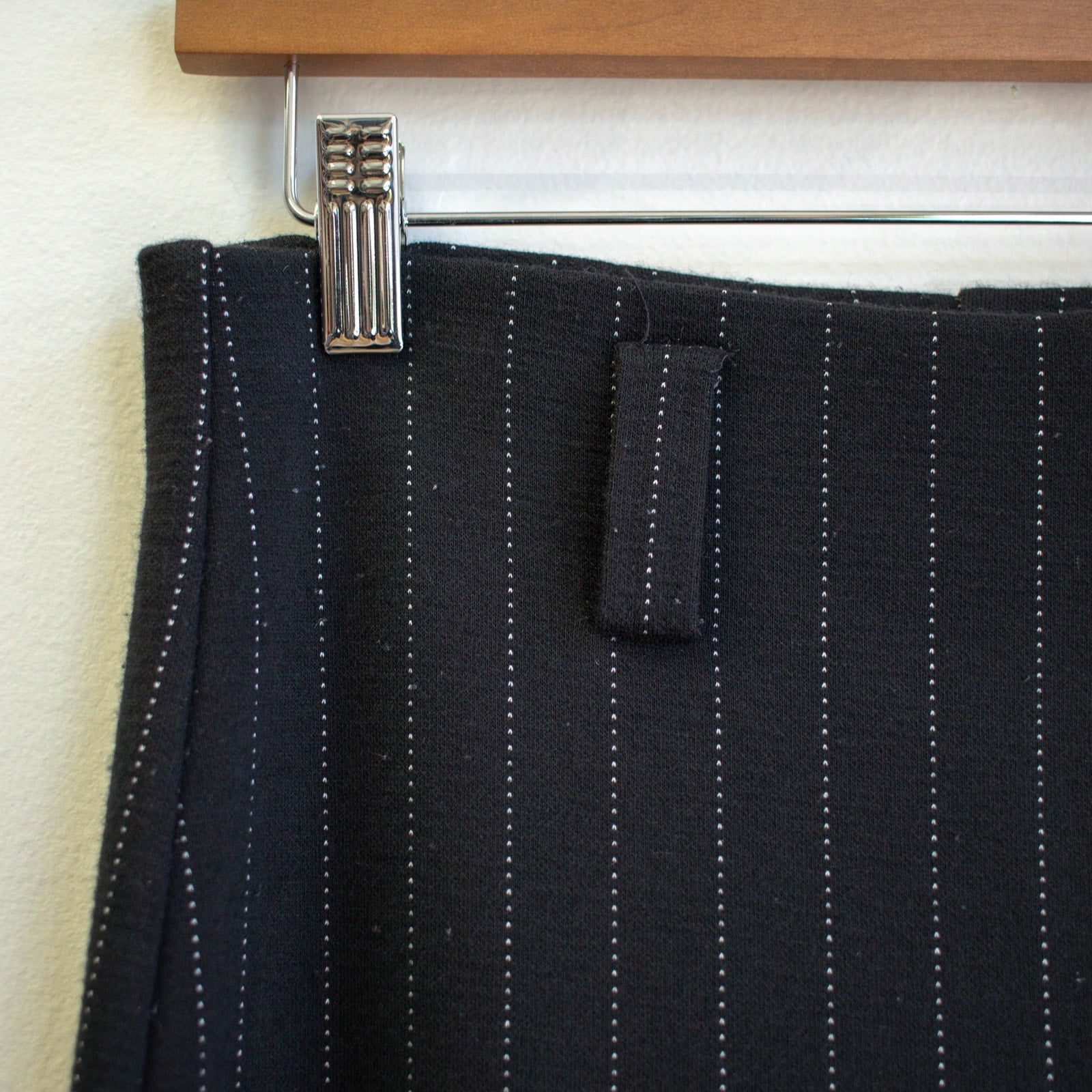 Vintage 90s Black Pinstripe Tapered Pant Size Large