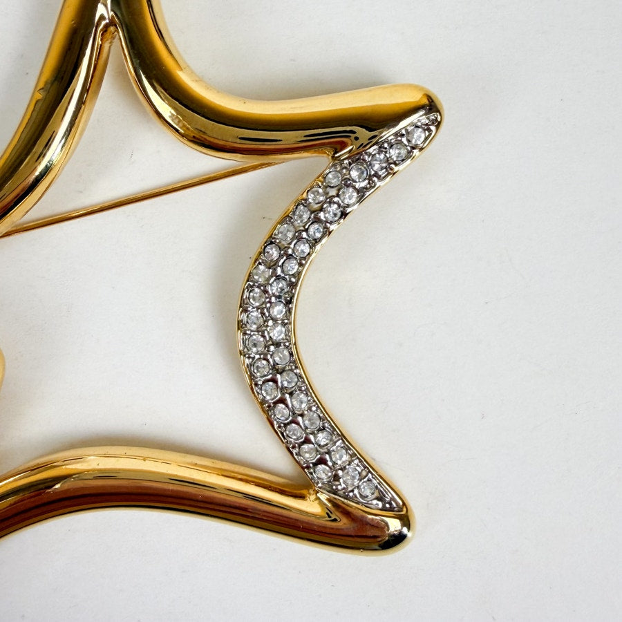 Star Brooch Gold-Tone Rhinestone