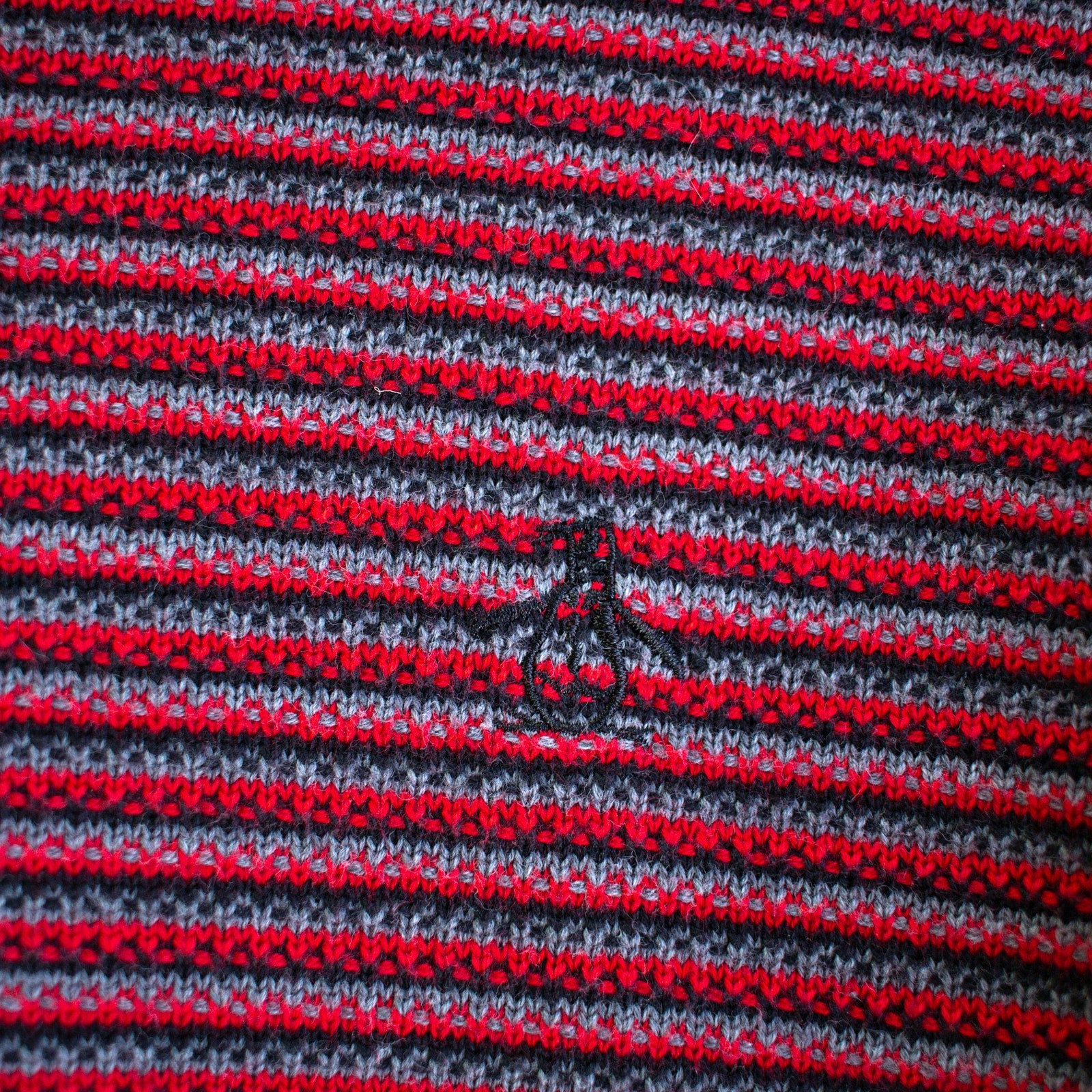 An Original Penguin by Munsingwear V-Neck Striped Sweater Size Large