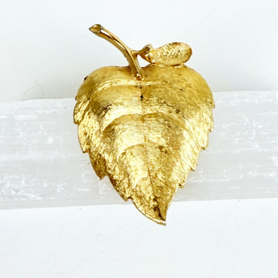 Leaf Brooch Avon Gold-Tone Fall