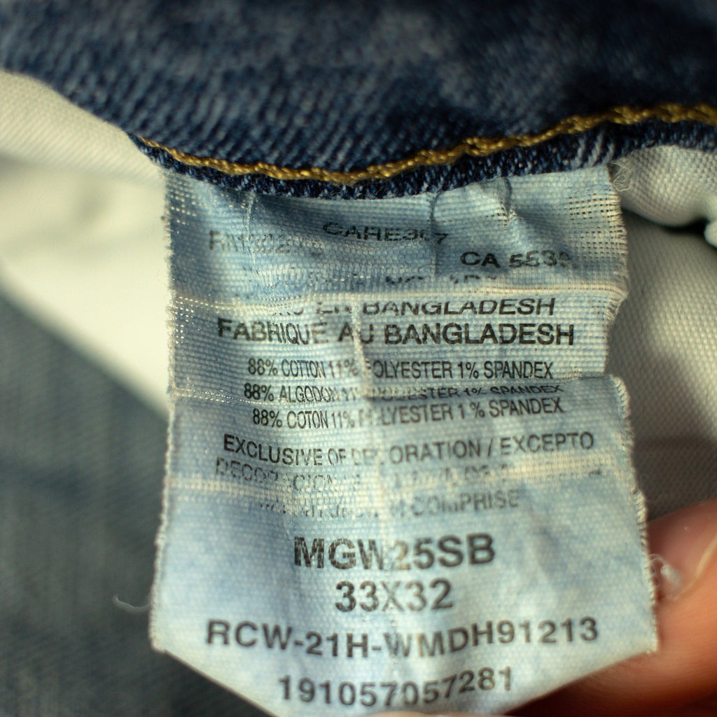 Wrangler  Light Wash Straight Leg Jeans Size 33x32