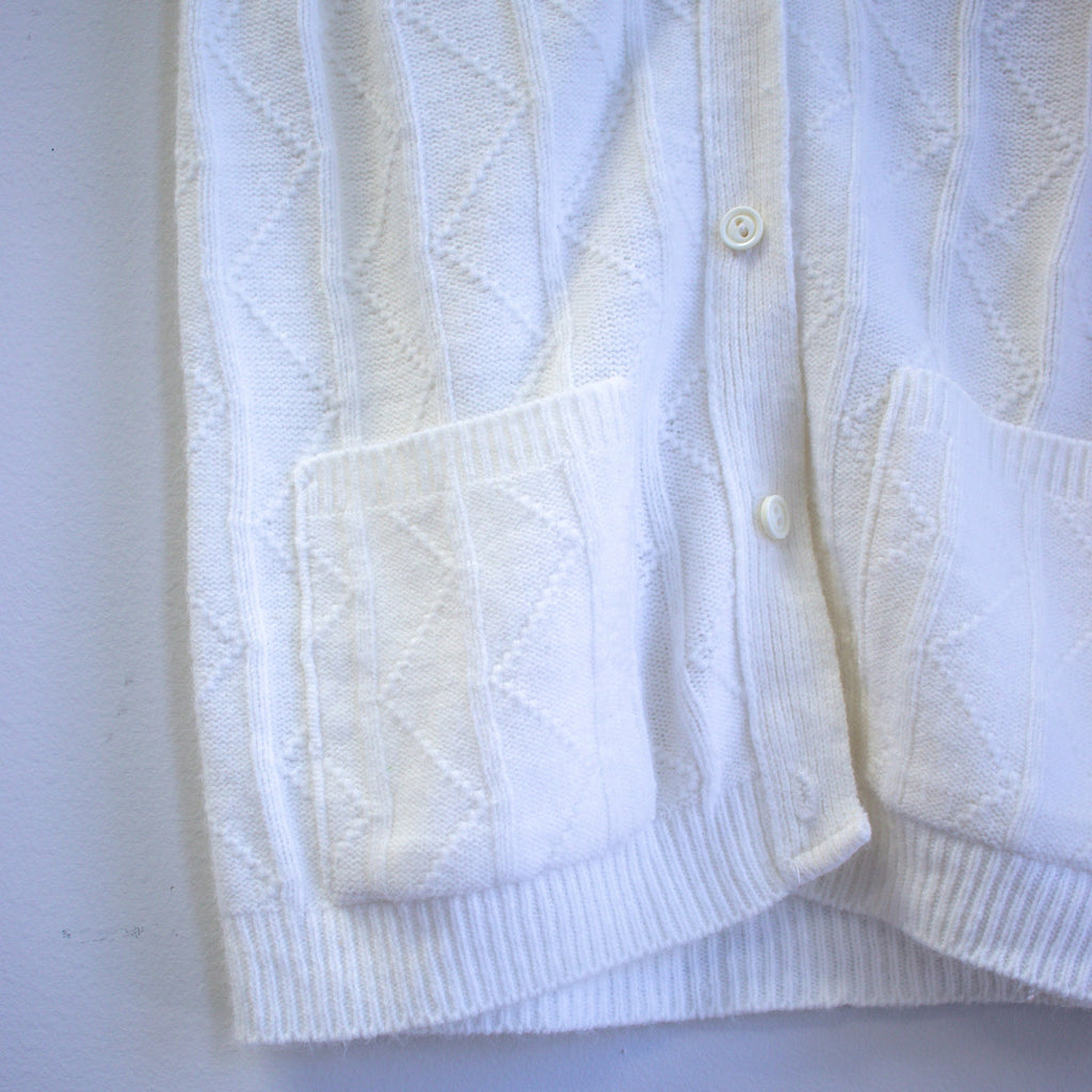 Vintage White Sweater Vest Size Medium