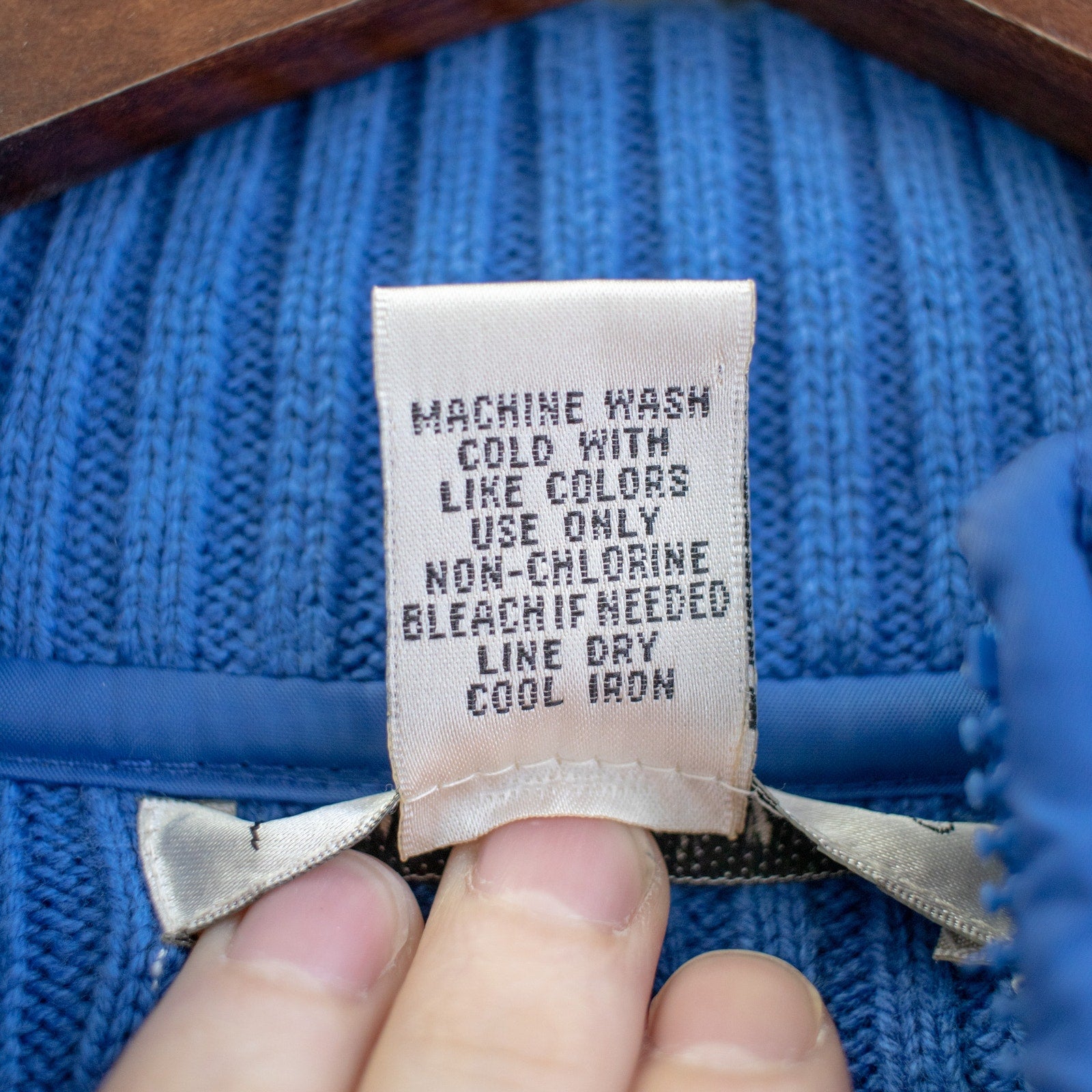 Y2K Cobalt Blue Quilted Zip-up Size XL