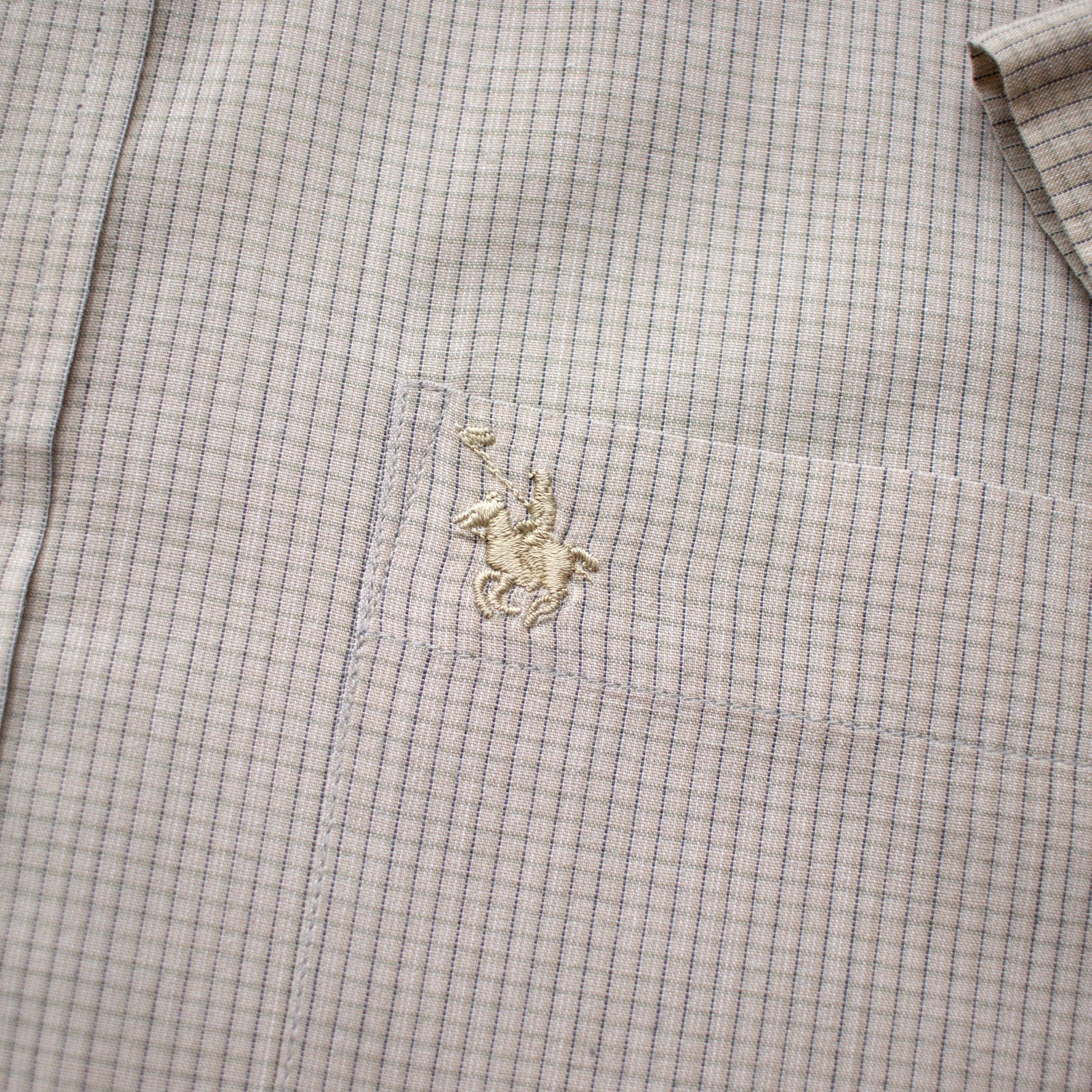 Vintage 90s Men's Gray Button Down Size Large
