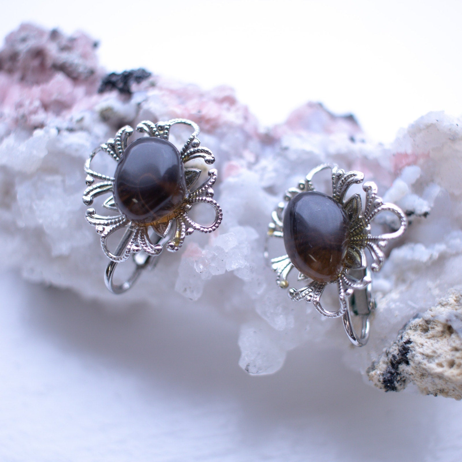 Vintage Amber Stone Clip-on Earrings