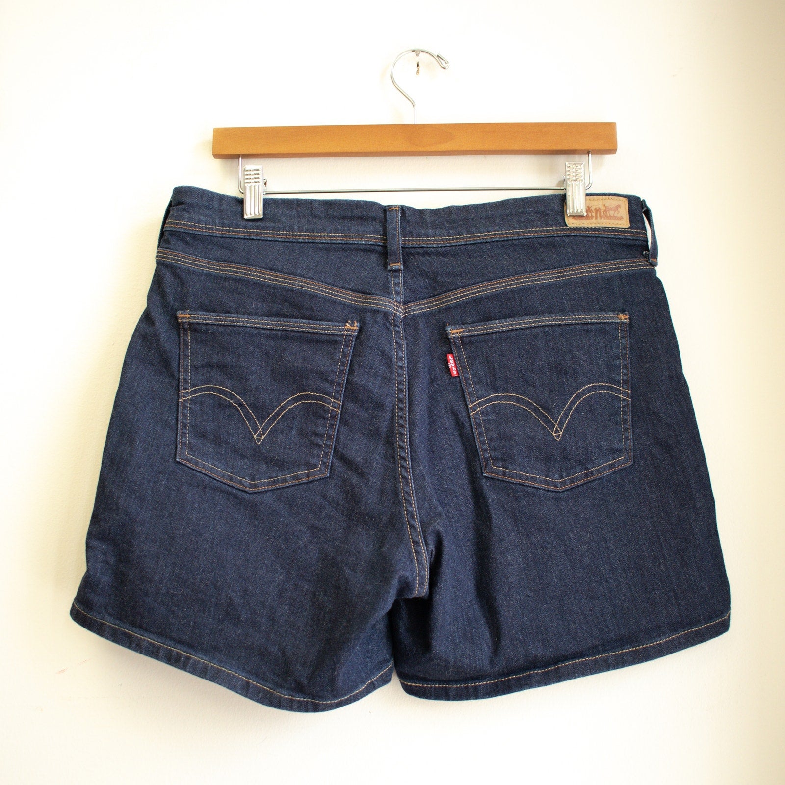 Levi's Dark Wash High Rise Denim Shorts Size 10