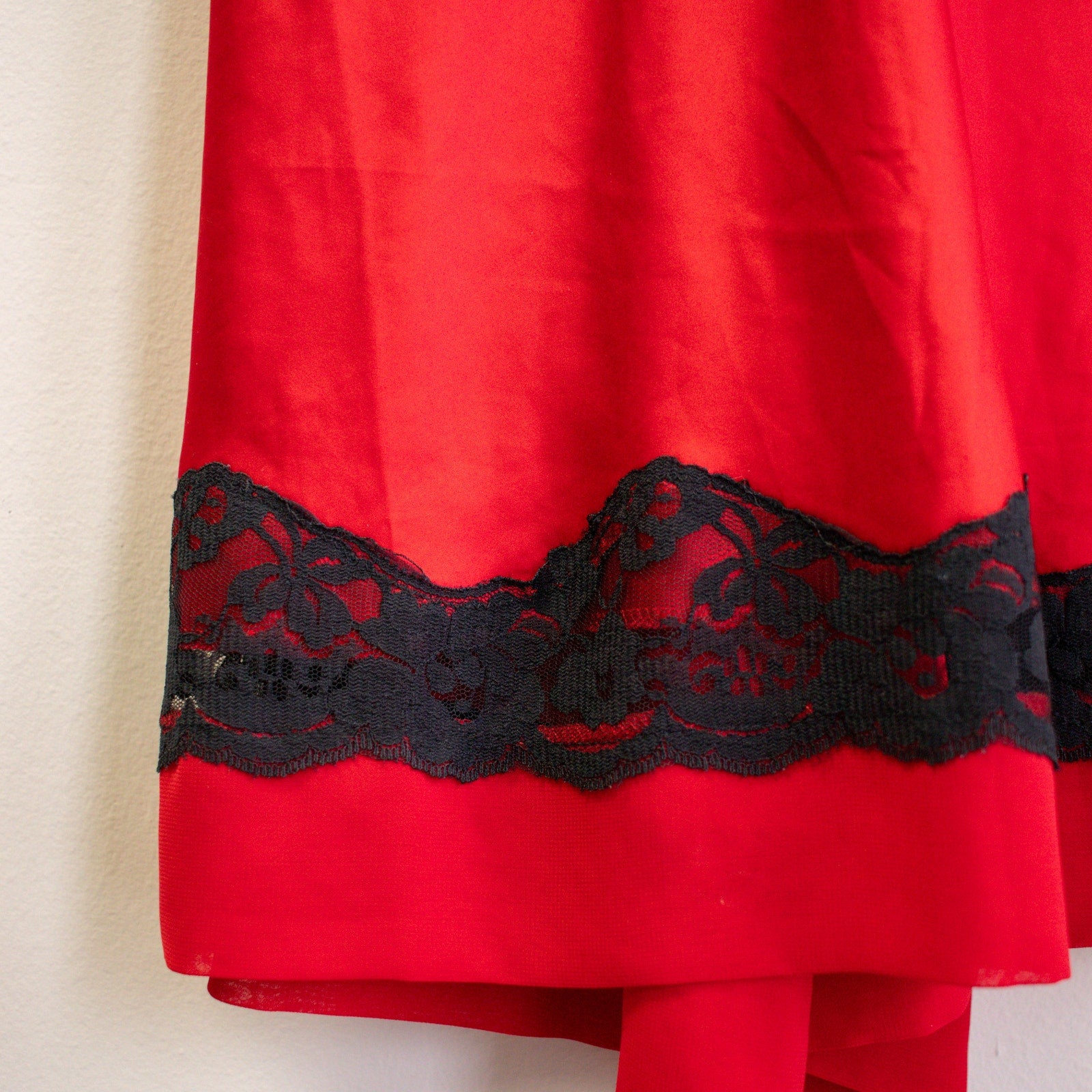 Jezebel Red and Black Lace Silky Slip Nighty Size Large