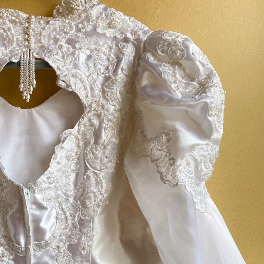 Wedding Dress 1980s Puff Sleeve Open Back Dress