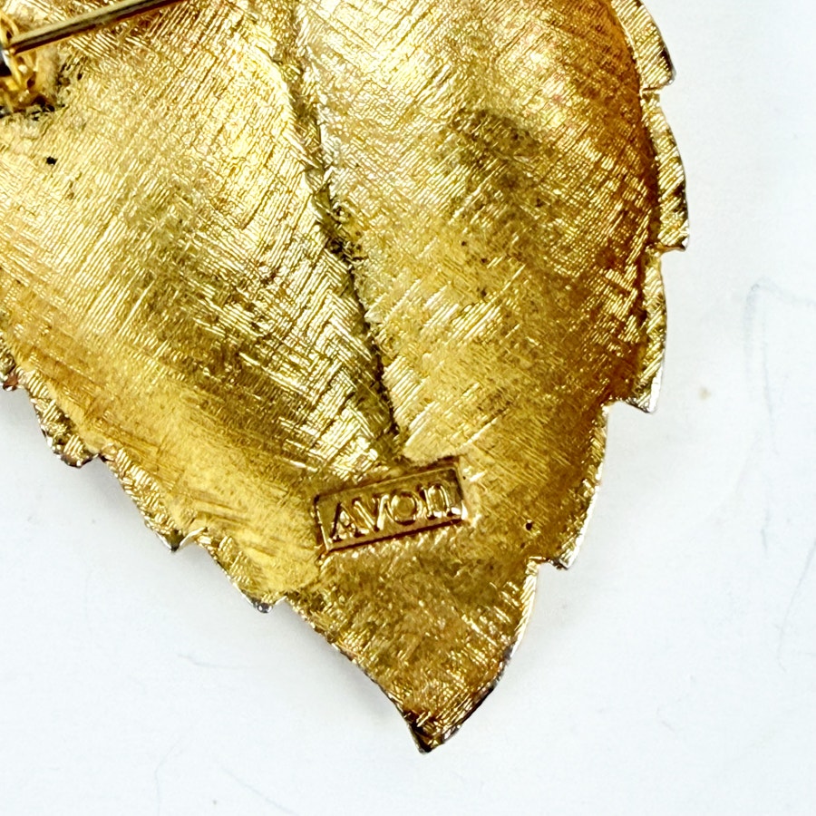 Leaf Brooch Avon Gold-Tone Fall