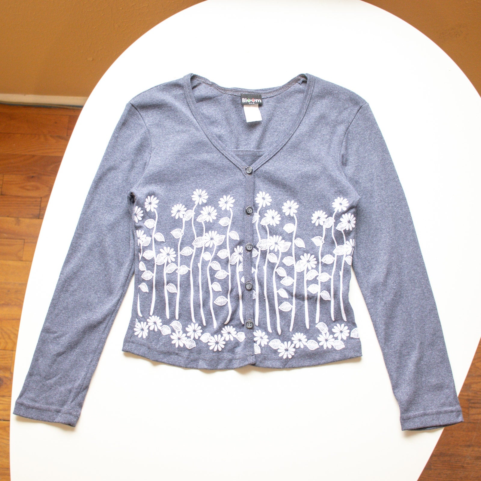 Bloom Gray Floral Long Sleeve Button up Cardigan Crop Top Set Size Medium