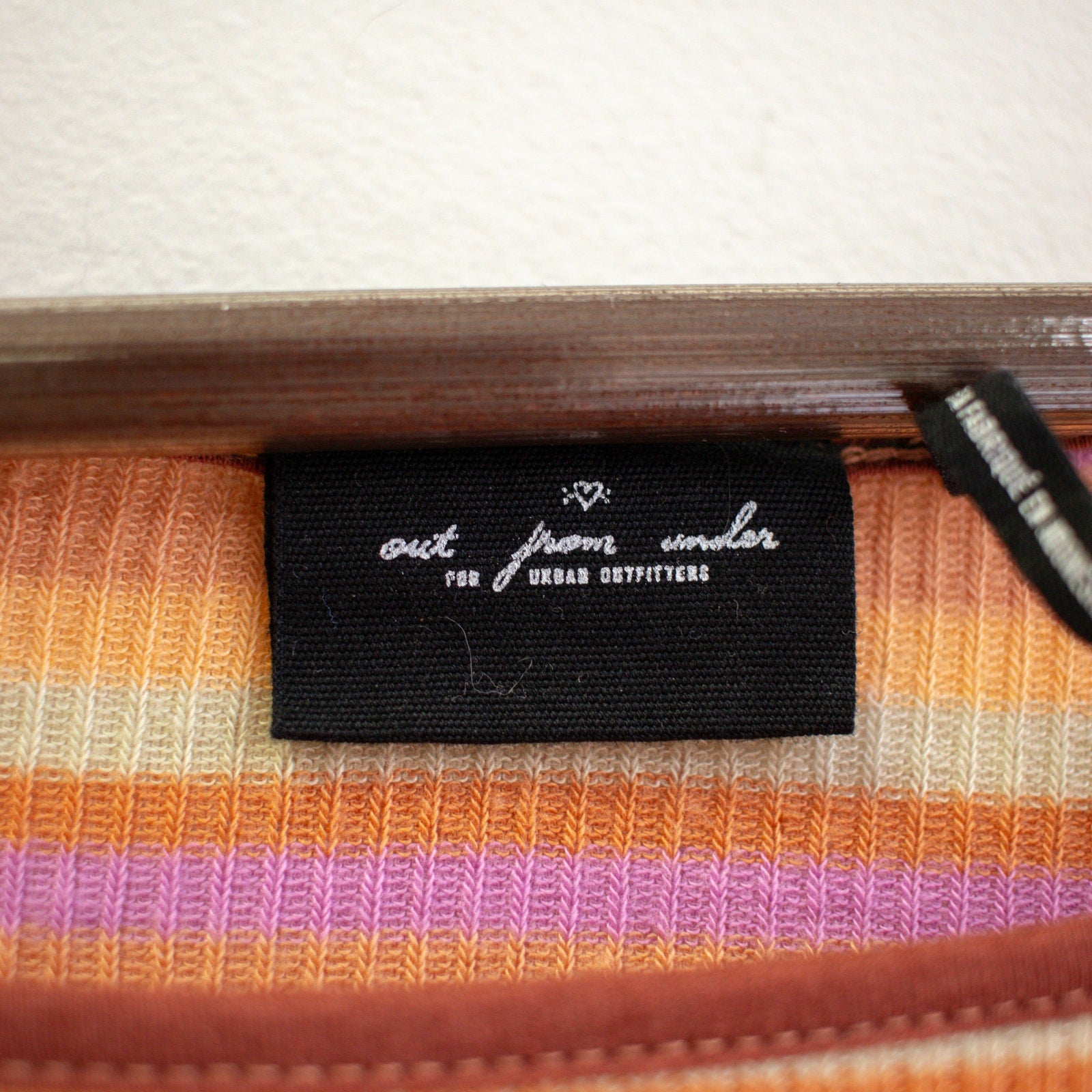 Out From Under Urban Outfitters Slim Fit Long Sleeve Crop Top Size Small